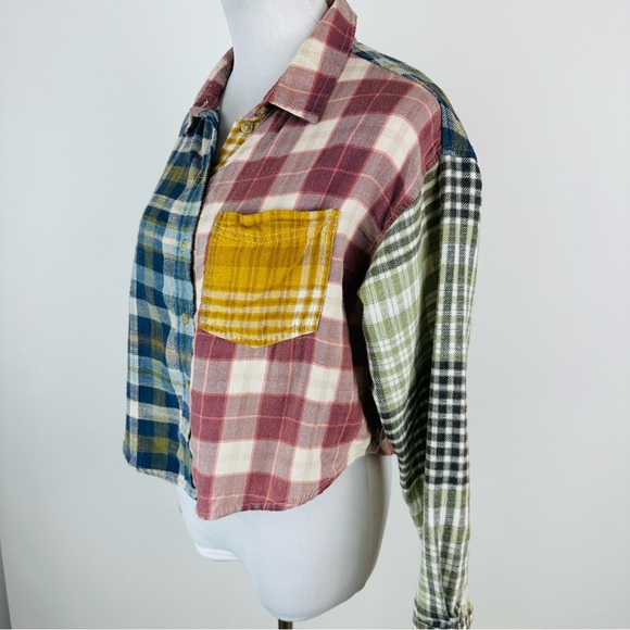 American Eagle Mixed Plaid Button Down Shirt XS - Picture 7 of 13
